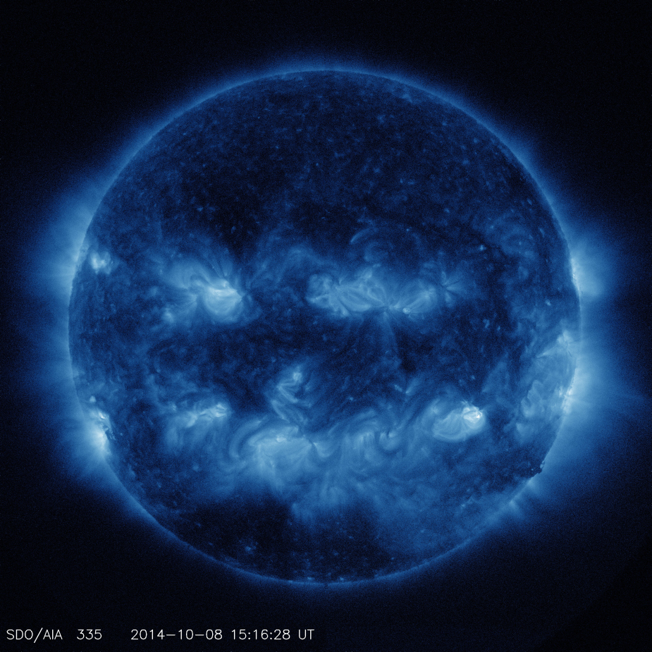 美国宇航局公布太阳合成图像 仿佛巨型南瓜灯