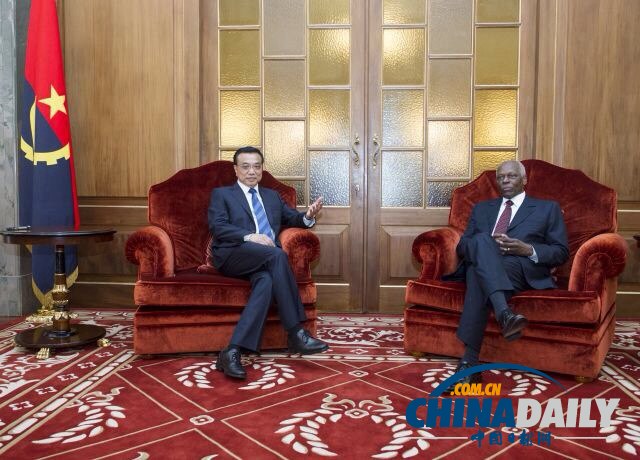 李克强访安哥拉 安总统承诺保证中国企业公民安全