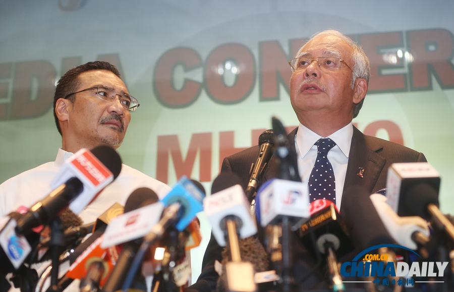 马来西亚总理称失联客机曾被人为改变航线