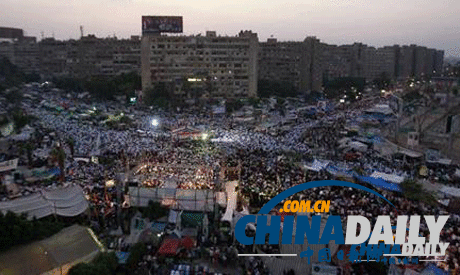 埃及当局铲平广场示威者帐篷 称只使用催泪弹