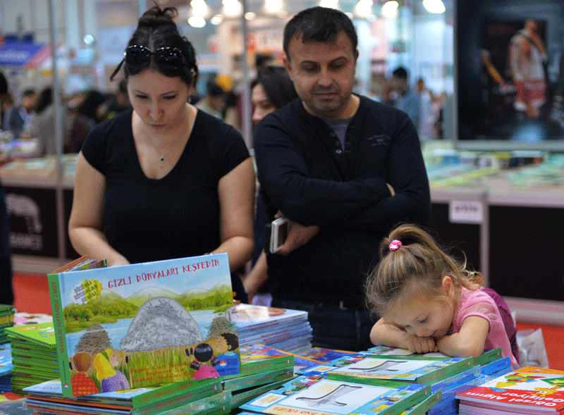 伊斯坦布尔国际书展开幕 逾850家出版商亮相书展