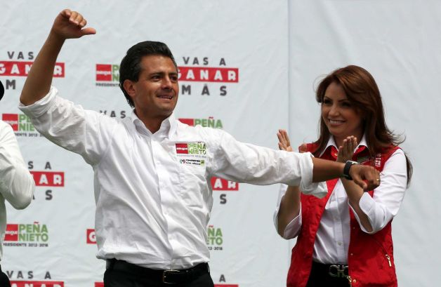 “型男”力主变革当选墨西哥总统 娶影星妻子多次传外遇