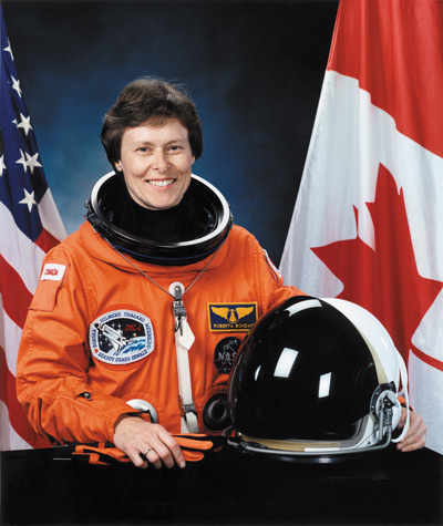 我国女航天员成全球第57名“飞天”巾帼 细数各国太空“女一号”