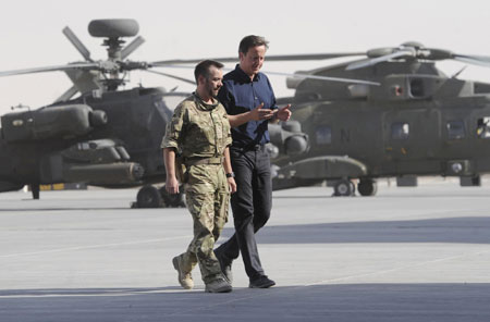 英国首相卡梅伦突访阿富汗将会见阿总统