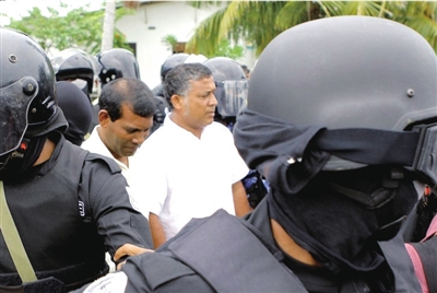 马尔代夫前总统被警方逮捕 拒绝出庭受审