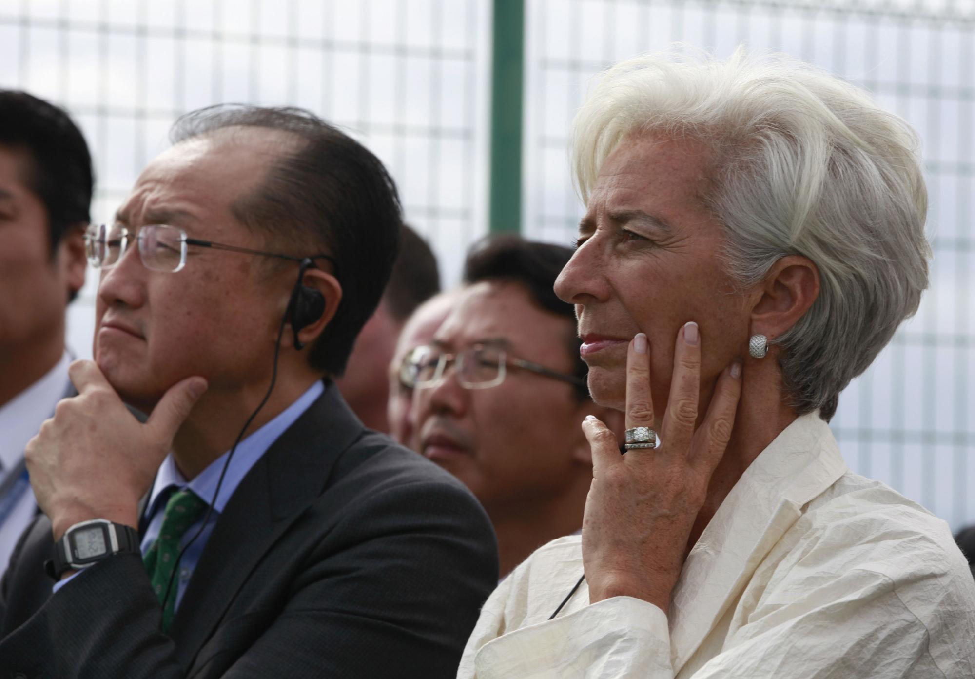 IMF和世行东京年会唱衰全球经济 中国财长央行行长缺席