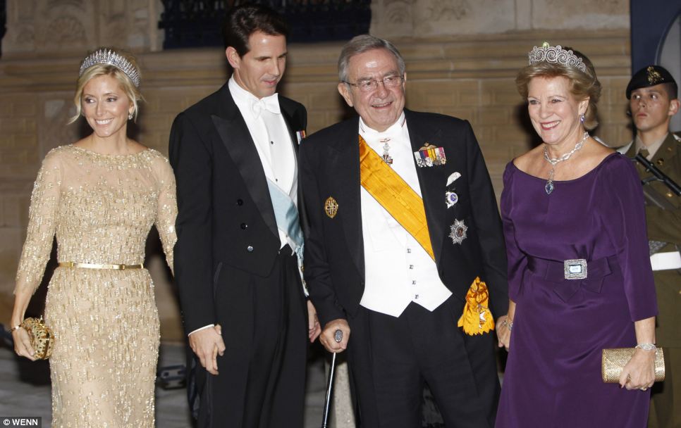 卢森堡王储大婚获空前关注 全球王室成员云集
