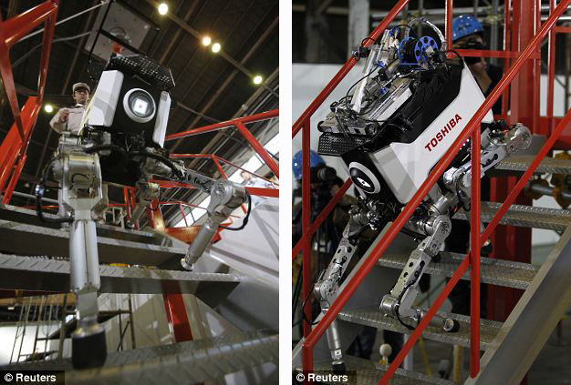 日本防辐射机器人尴尬“怯场”首次亮相即现故障