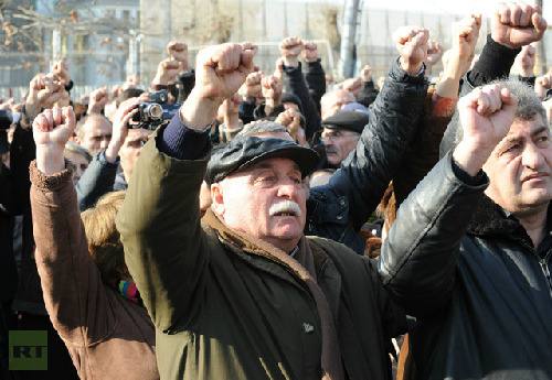 格鲁吉亚5000人示威要求总统下台