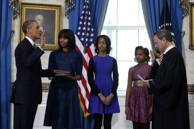 奥巴马宣誓就职家人陪伴左右 第二任期难逃“魔咒”？