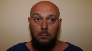 幻想自己是恐怖分子 英国男子网上公布斩首视频获刑5年