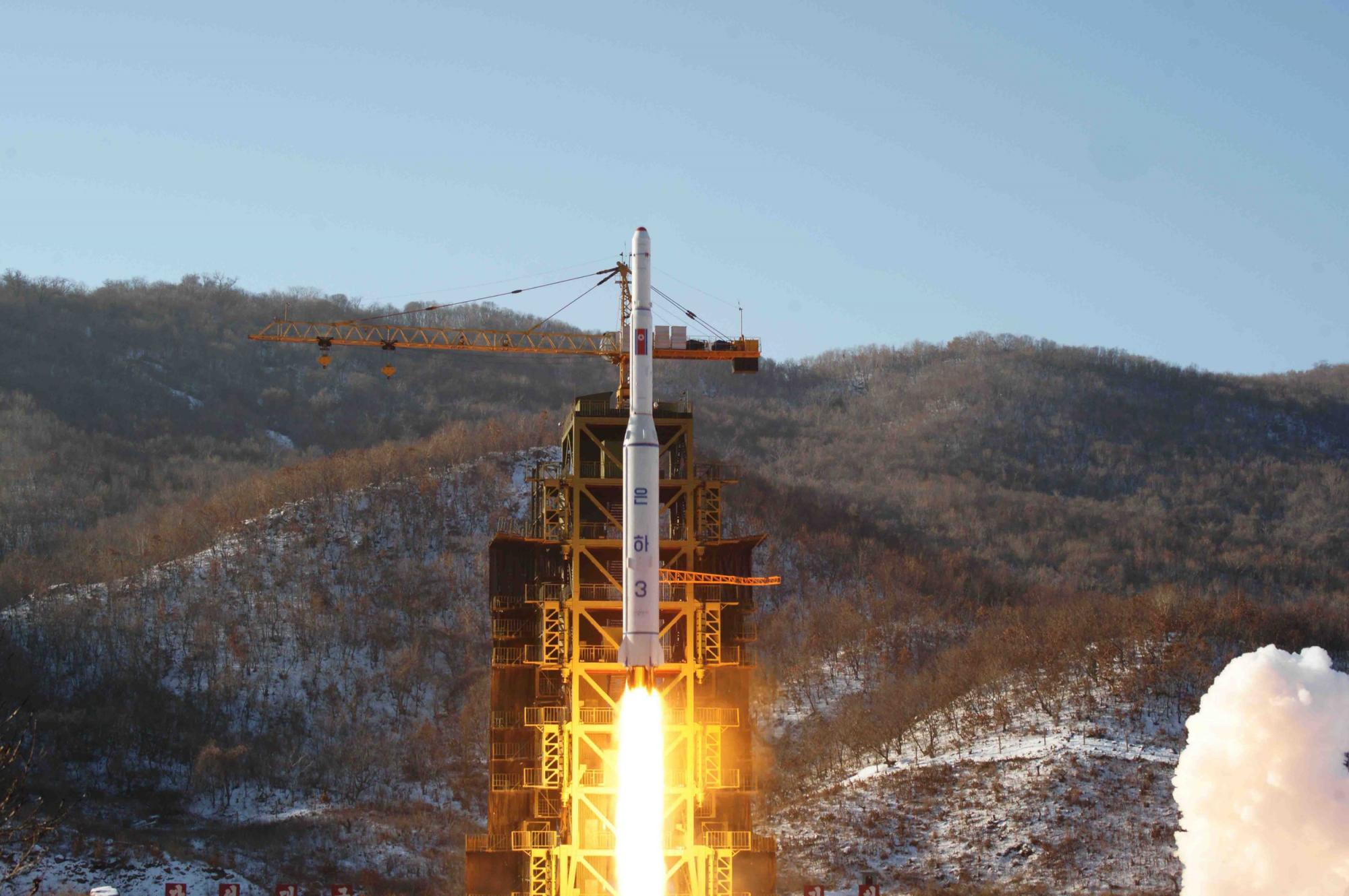 朝鲜强硬回应安理会制裁决议 暗示将继续核试验