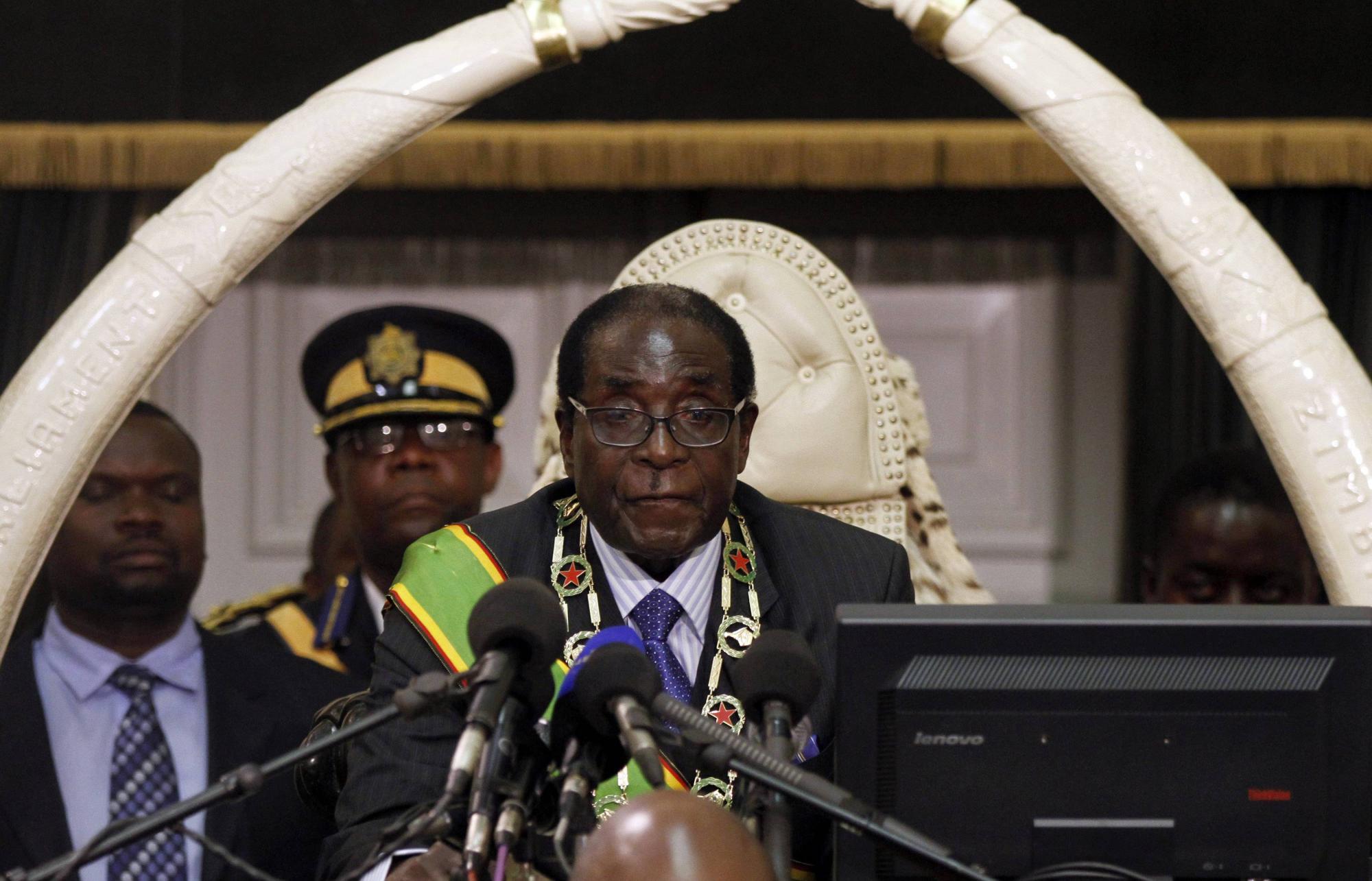 津巴布韦财长称政府剩217美元 后谴责媒体误读