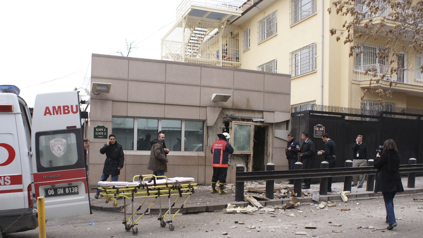 美驻土耳其大使馆遭恐怖袭击 “人弹”身份曝光