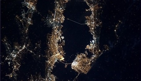 亚马逊云朵、旧金山夜色 国际空间站俯拍地球美图
