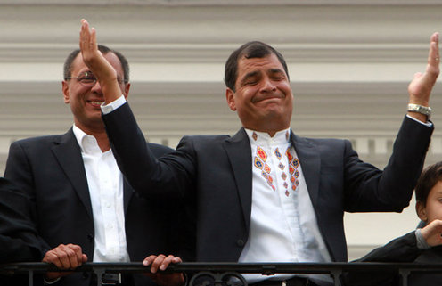 厄瓜多尔总统庆祝大选胜利 将迎来第三个任期