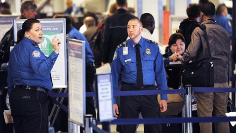 美旅游安全管理局十余年首开先例 允许带小刀乘飞机