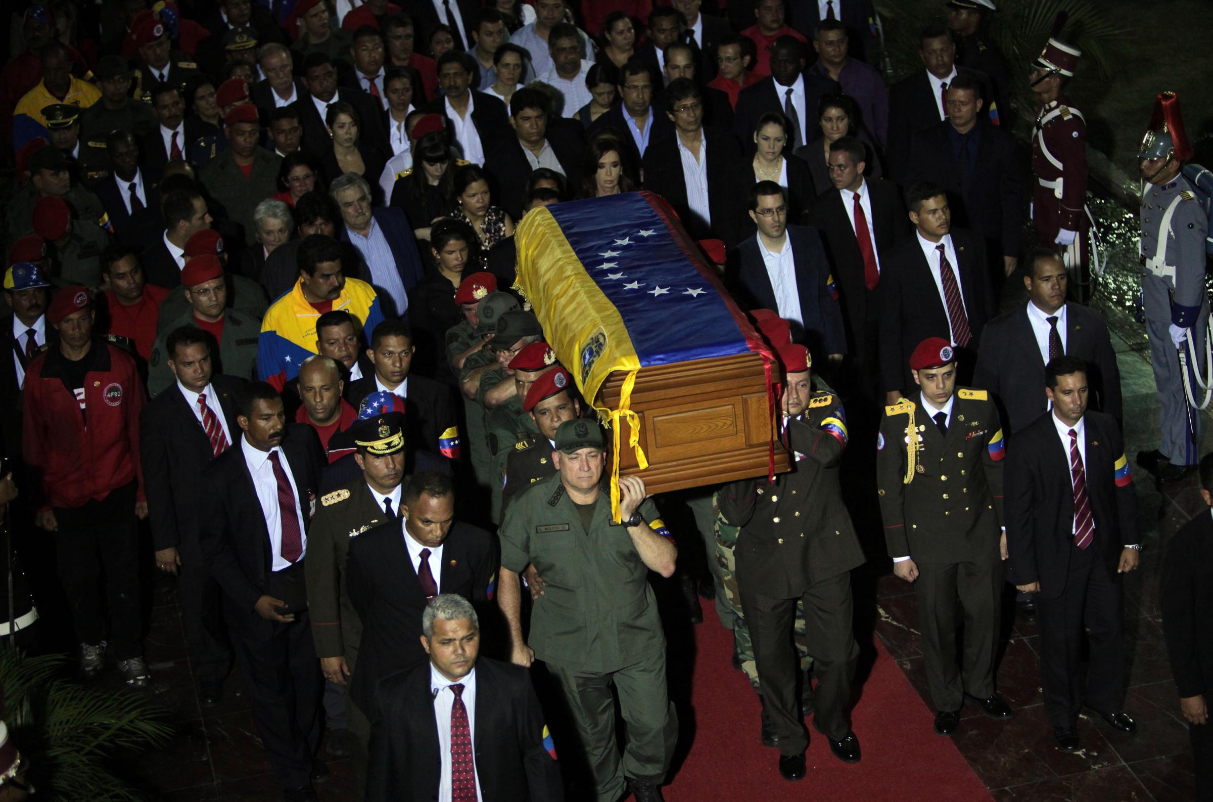 查韦斯遗体将永久保存 数十位外国政要出席国葬