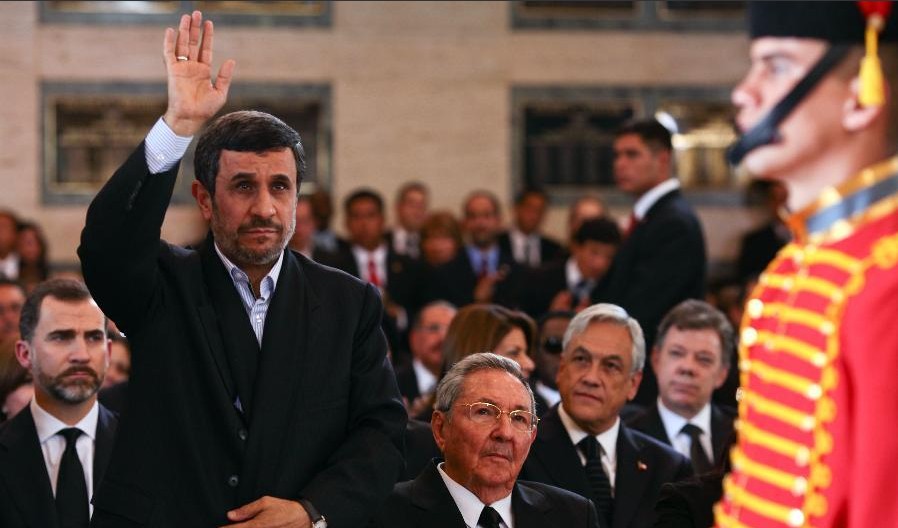 查韦斯国葬仪式举行 马杜罗宣誓就任委代总统