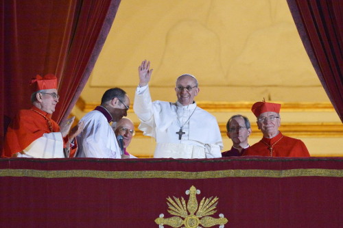阿根廷主教当选新任教皇 系首位出自南美洲教皇