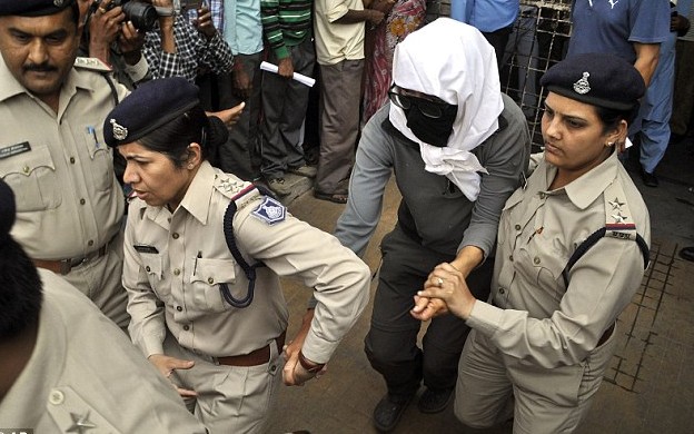 印度逮捕6名轮奸瑞士女游客嫌犯 官员称受害者也有责任