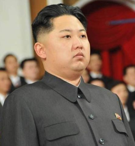 金正恩参谒锦绣山太阳宫 朝鲜谴责韩国对话提议是诡计