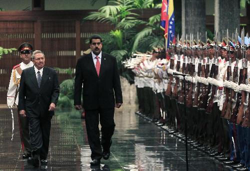 委新总统上任首访古巴