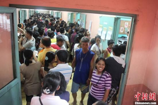 菲律宾举行中期选举 警方称过程相对平顺