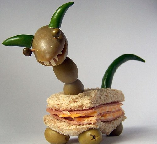 蜥蜴招财猫小怪物 美国艺术家打造奇特三明治