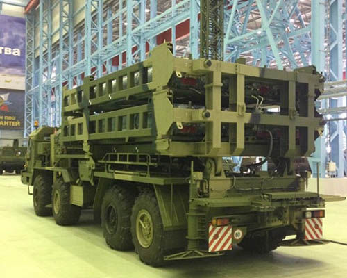 俄首次公开“勇士”中程防空导弹 将取代S-300