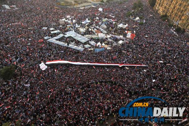 埃及爆发两年来最大规模示威活动200多人受伤