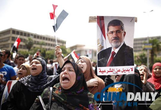 埃及总统被废后14人因冲突死亡 包括2名军人