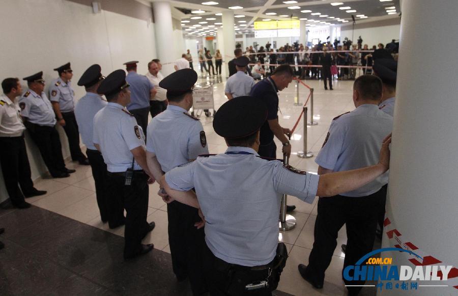 斯诺登据报获入境许可 莫斯科机场部署相应安保举措