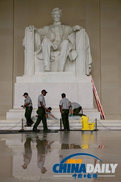中国女子在美出庭受审 疑向华盛顿林肯纪念堂等泼漆