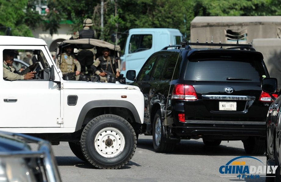 穆沙拉夫被控谋杀今日出庭受审 大批军警护送（高清组图）