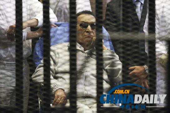 埃及一反对派组织指责穆尔西应为穆巴拉克获释负责