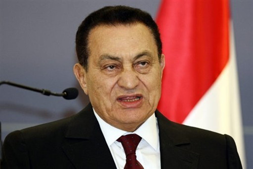 穆巴拉克获保释出狱未引波澜 欢呼抗议寥寥无几