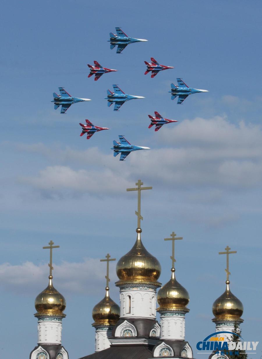 俄罗斯国际航展第二日 精彩继续