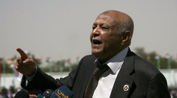 外媒称也门总理巴桑杜逃过一次暗杀