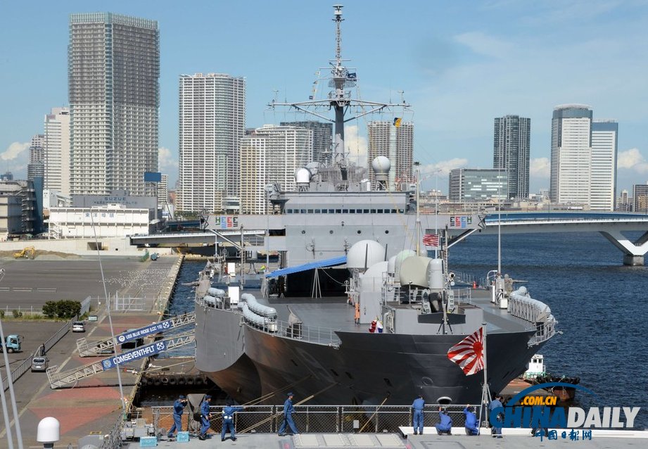 美国第七舰队的指挥舰“蓝岭号”抵日本进行友好访问（高清组图）