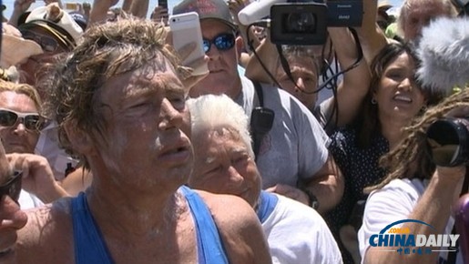 美64岁老妪从古巴游回美国 不用防鲨网创世界纪录