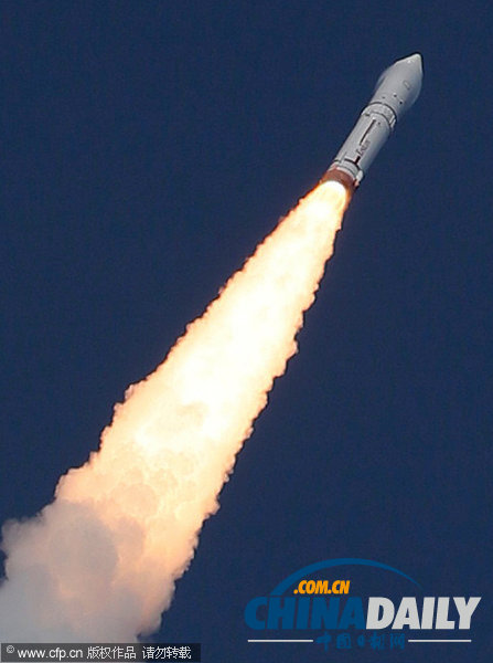 日本成功发射“艾普斯龙”火箭 为12年来首发（组图）