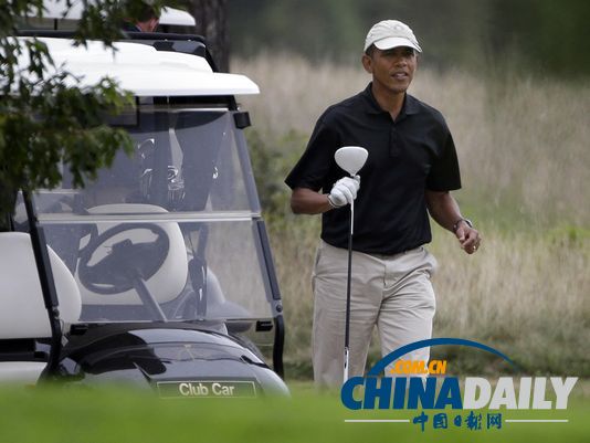 美政府重启 奥巴马再次挥杆打高尔夫