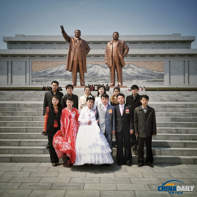 朝鲜社会民生众生相 幼儿园内美日大兵成扔投目标