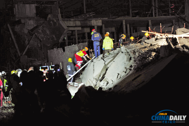 南非一在建商场坍塌 造成至少31人伤亡（组图）