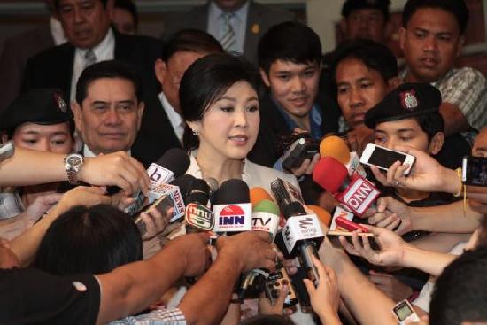 泰国反政府示威游行愈演愈烈 英拉表态拒绝辞职