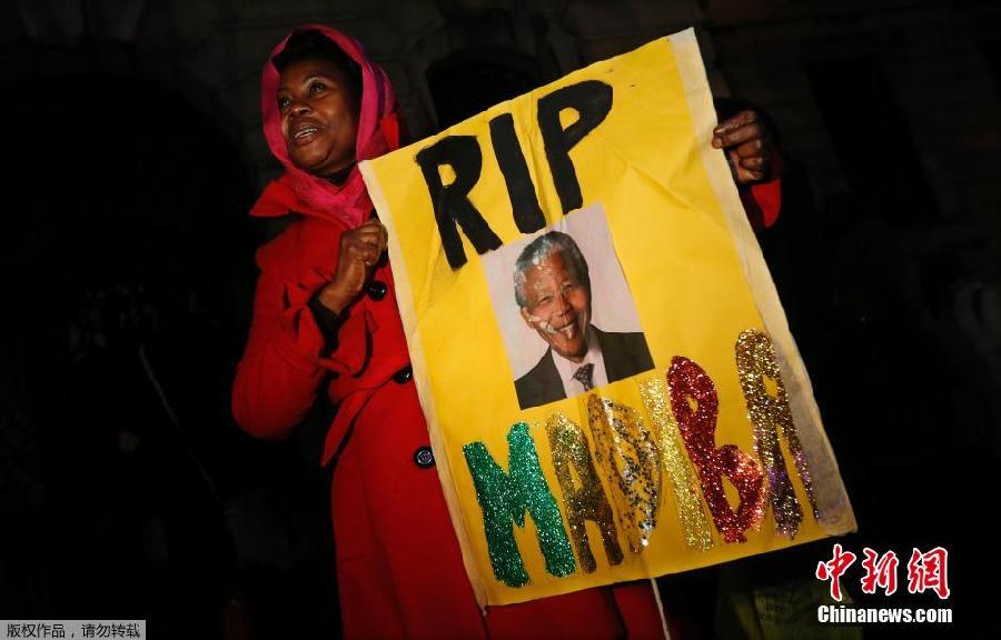 曼德拉因病逝世享年95岁 各地政要民众悼念