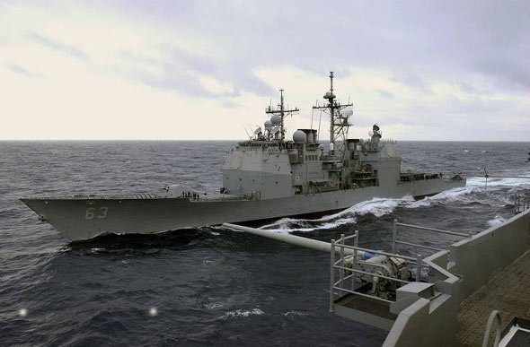 中美两国防务部门已就军舰相遇事进行了有效沟通