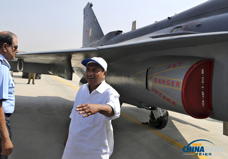 印度自主研发超音速战机“光辉”即将配备现役