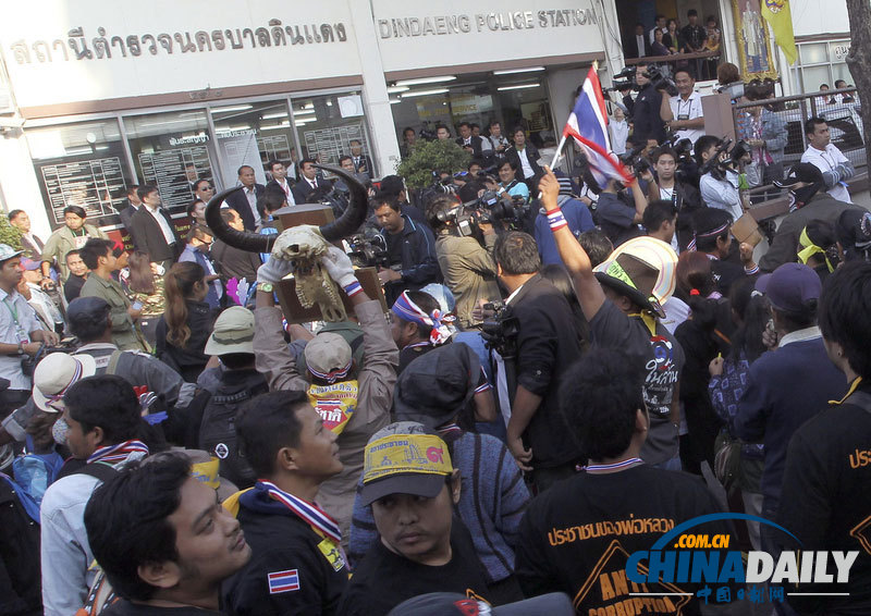 泰国反政府示威者阻止大选登记工作（组图）